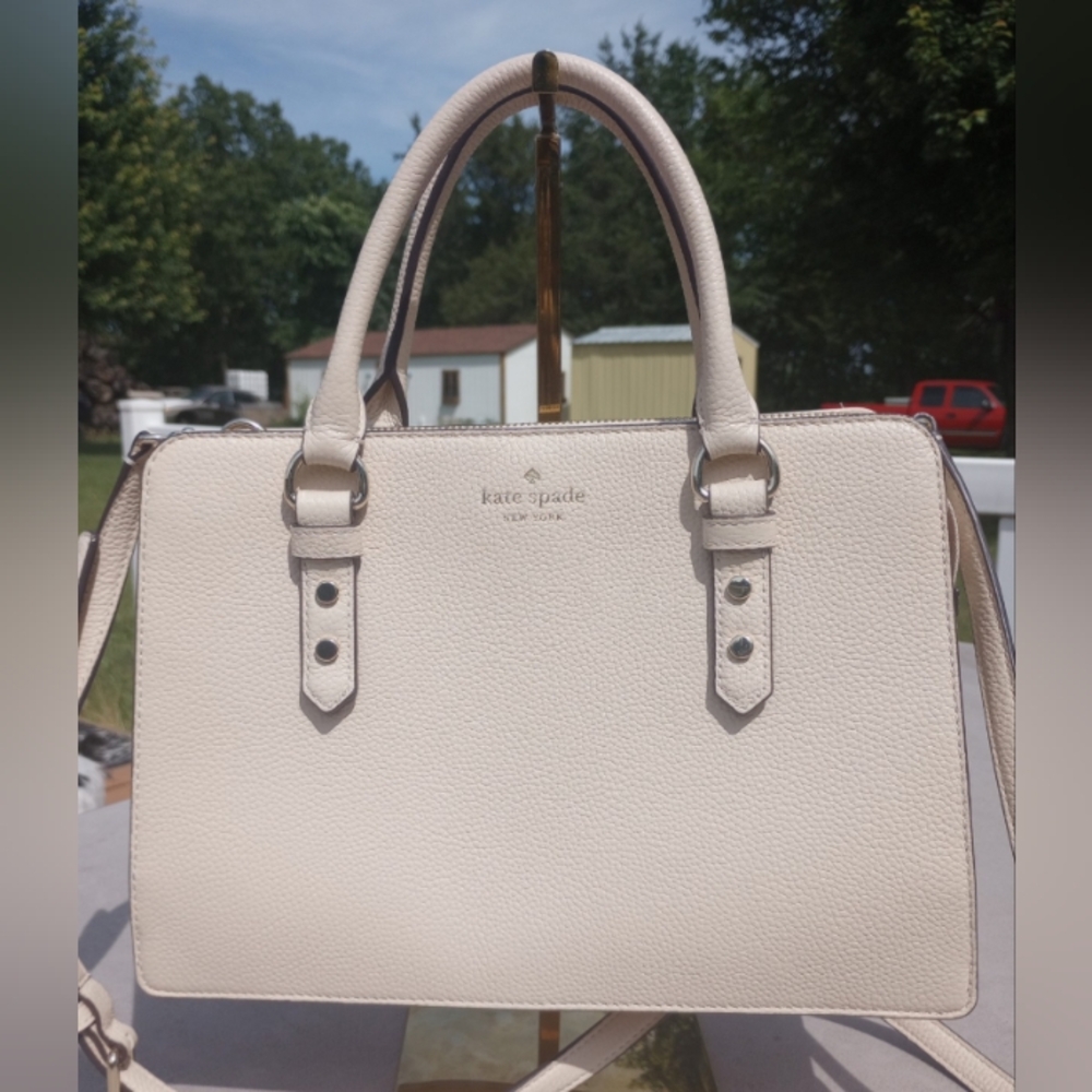 SOLD Kate Spade Mulberry Street Lise Pebbled Leather Crossbody Satchel, Cream - Picture 2 of 15